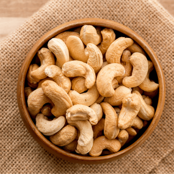 Cashew Nuts – Rich & Creamy Premium Quality Dry Fruit for Snacking and Cooking
